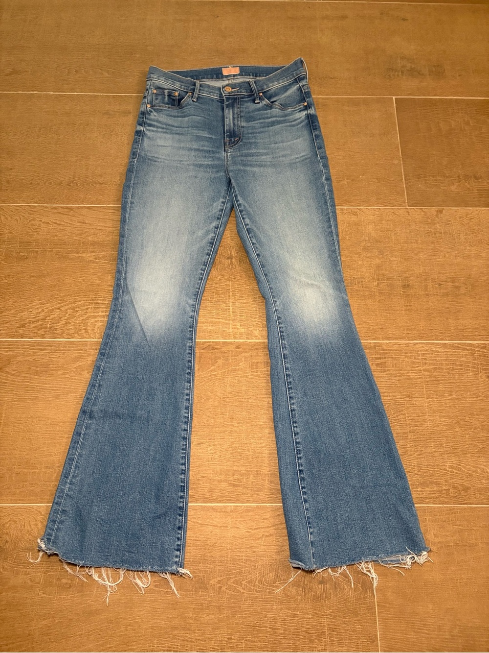 MOTHER The Weekender Fray Sz 28 - Ride Hard Live Louder - Picture 1 of 8